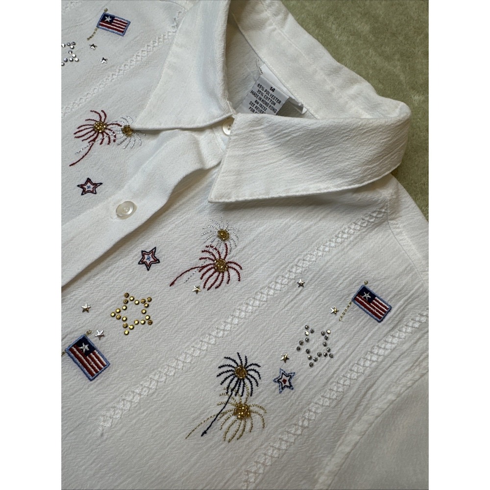 Alfred Dunner 14 Land Free Red White Blue Flag Star 4th July firework Top Shirt